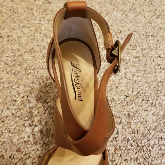 Lucky Brand Wedges - Picture 5 of 10